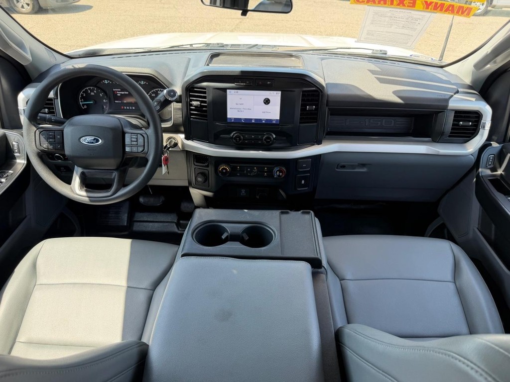 Ford F-150 Vehicle Full-screen Gallery Image 28