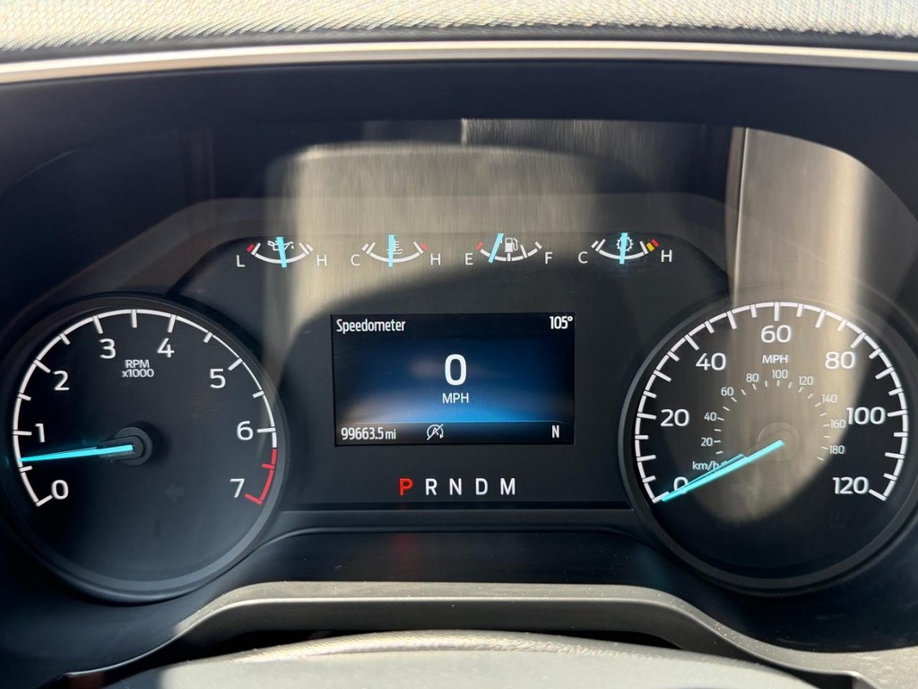Ford F-150 Vehicle Full-screen Gallery Image 35