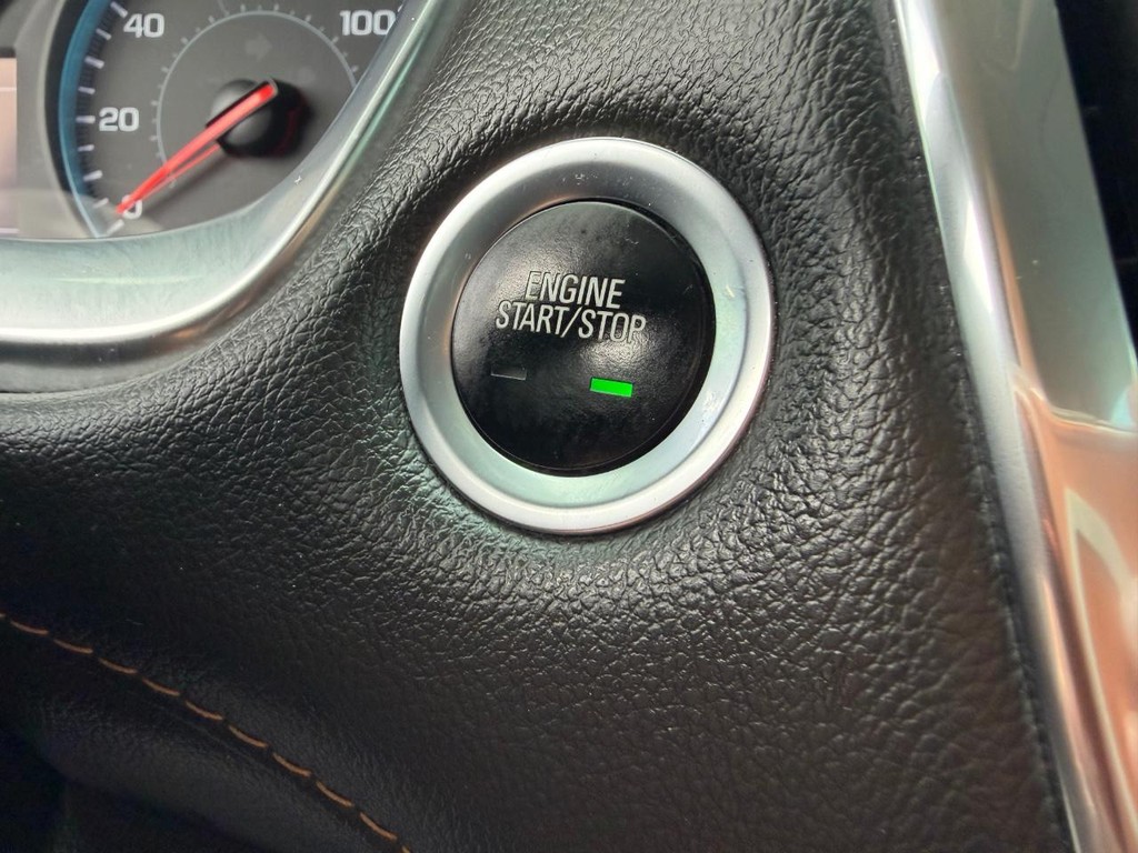 Chevrolet Traverse Vehicle Full-screen Gallery Image 33