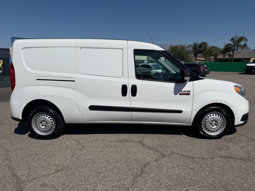 Ram ProMaster City Vehicle Full-screen Gallery Image 06