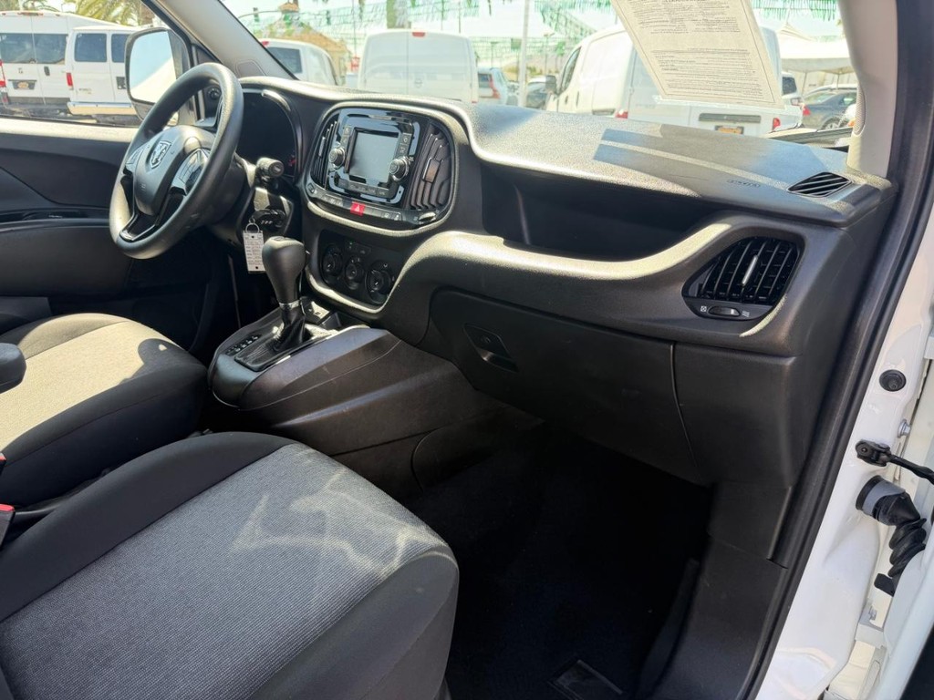 Ram ProMaster City Vehicle Full-screen Gallery Image 28