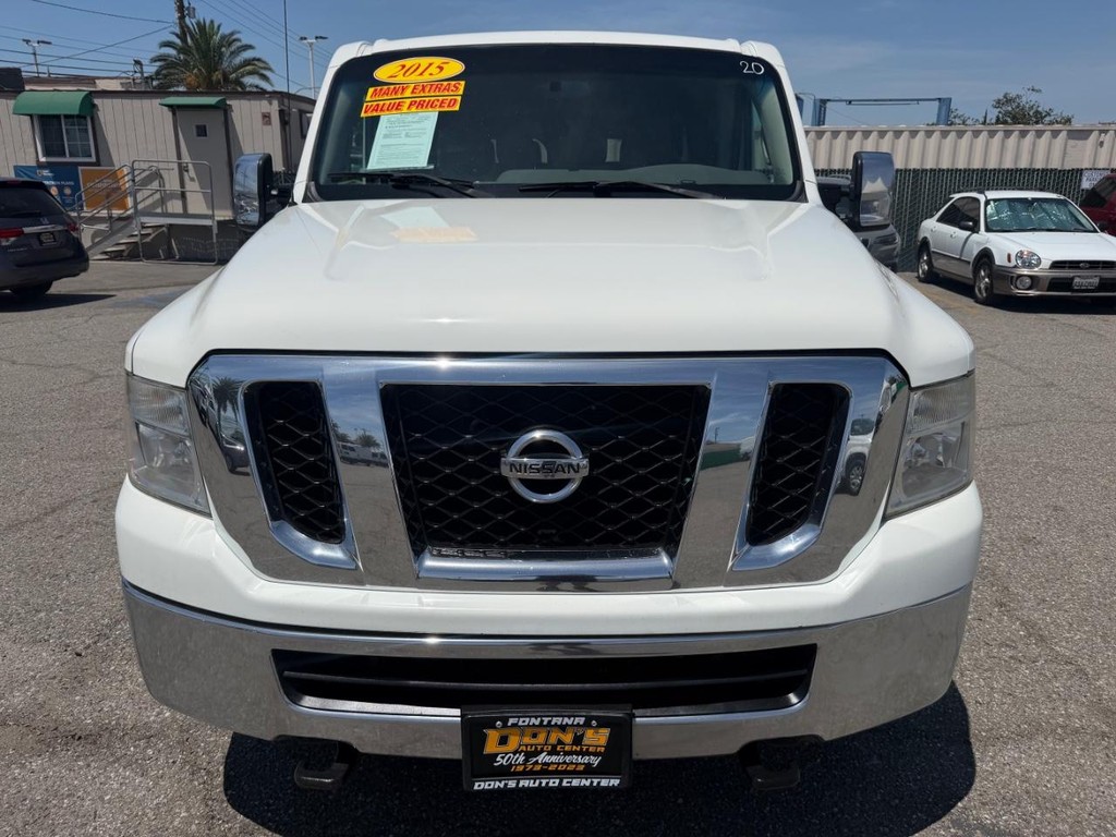 Nissan NV3500 Vehicle Full-screen Gallery Image 14