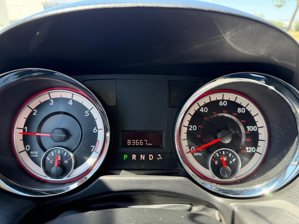 Dodge Grand Caravan Vehicle Full-screen Gallery Image 34