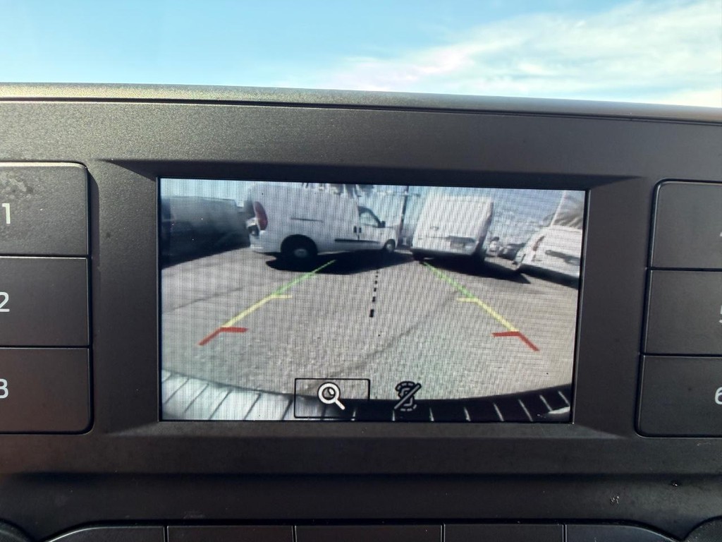Ford Transit 150 Vehicle Full-screen Gallery Image 39