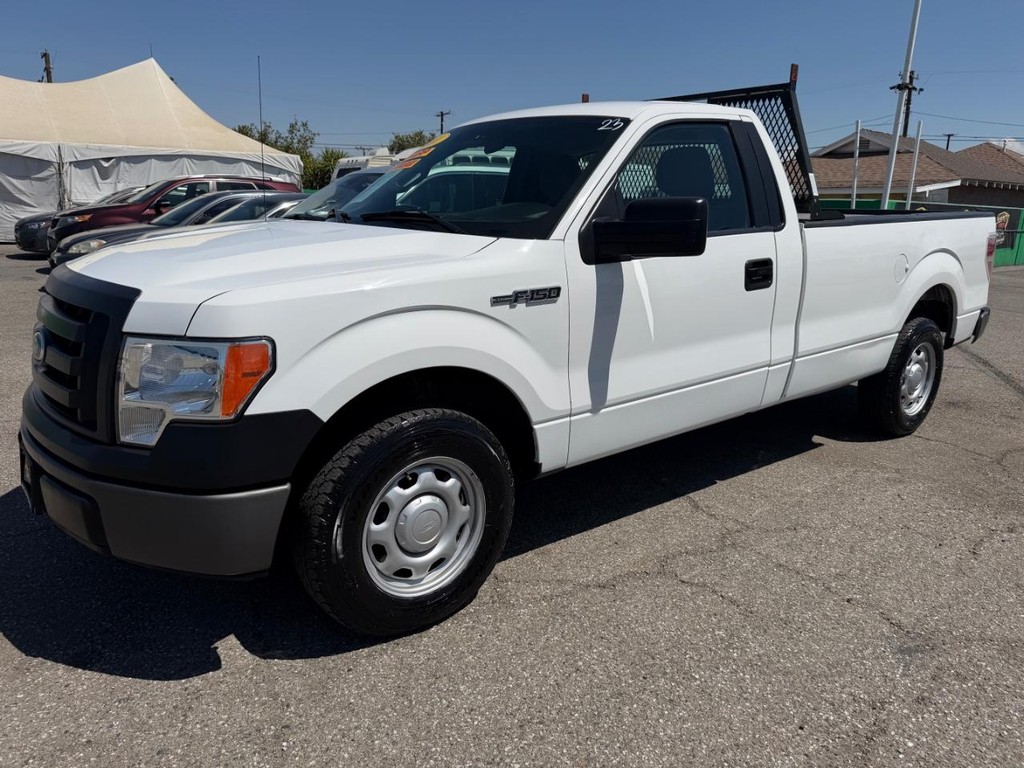 Ford F-150 Vehicle Full-screen Gallery Image 12