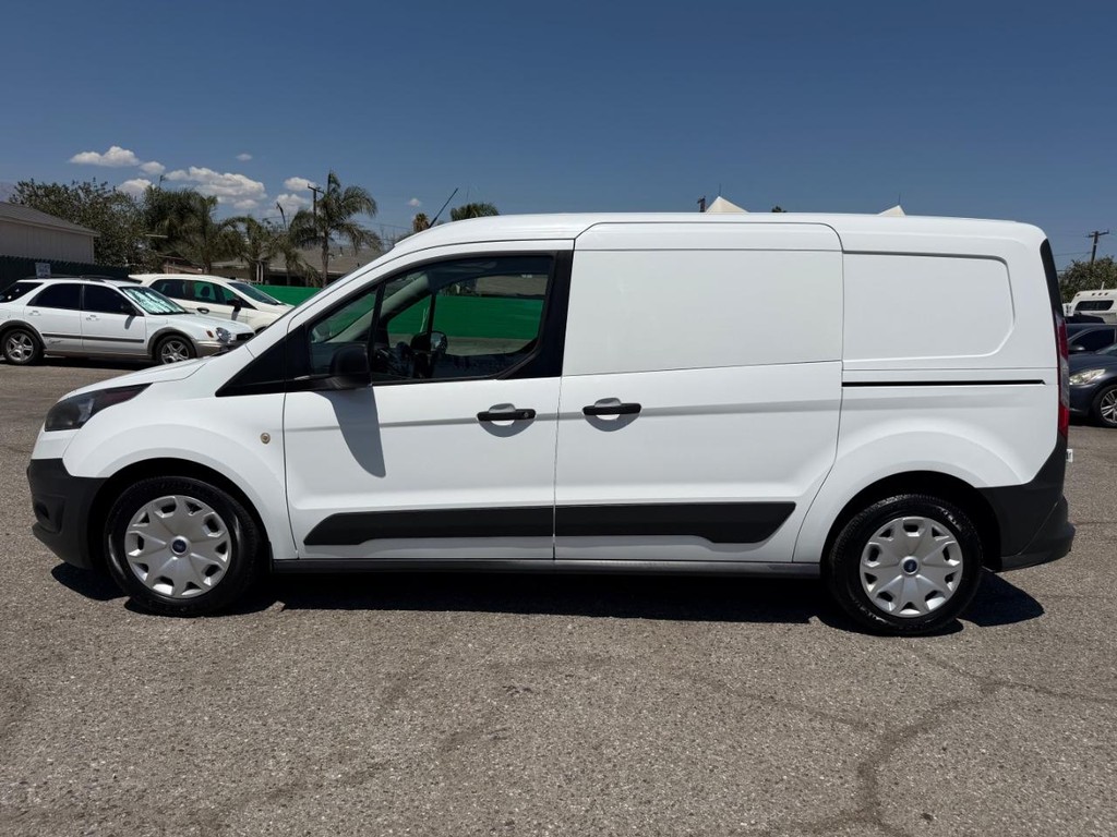 Ford Transit Connect Vehicle Full-screen Gallery Image 12