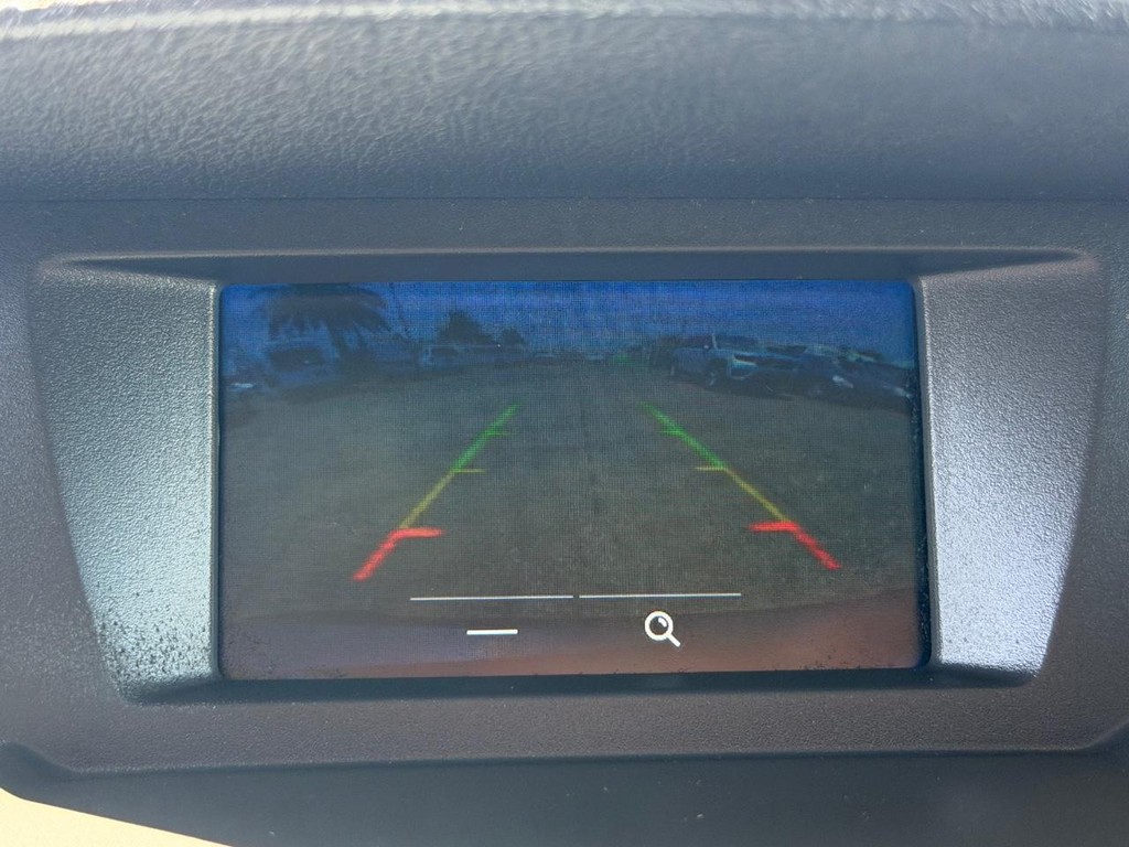 Ford Transit Connect Vehicle Full-screen Gallery Image 41