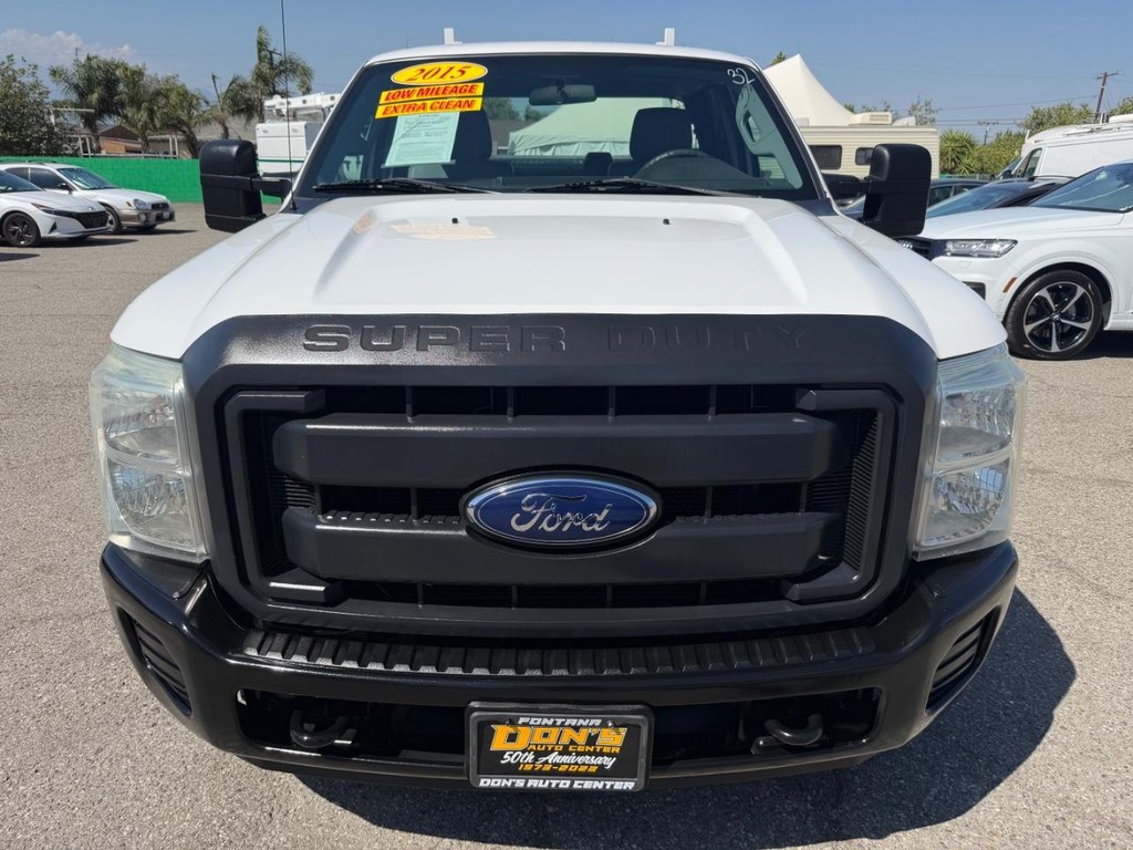 Ford F-250 Vehicle Full-screen Gallery Image 14