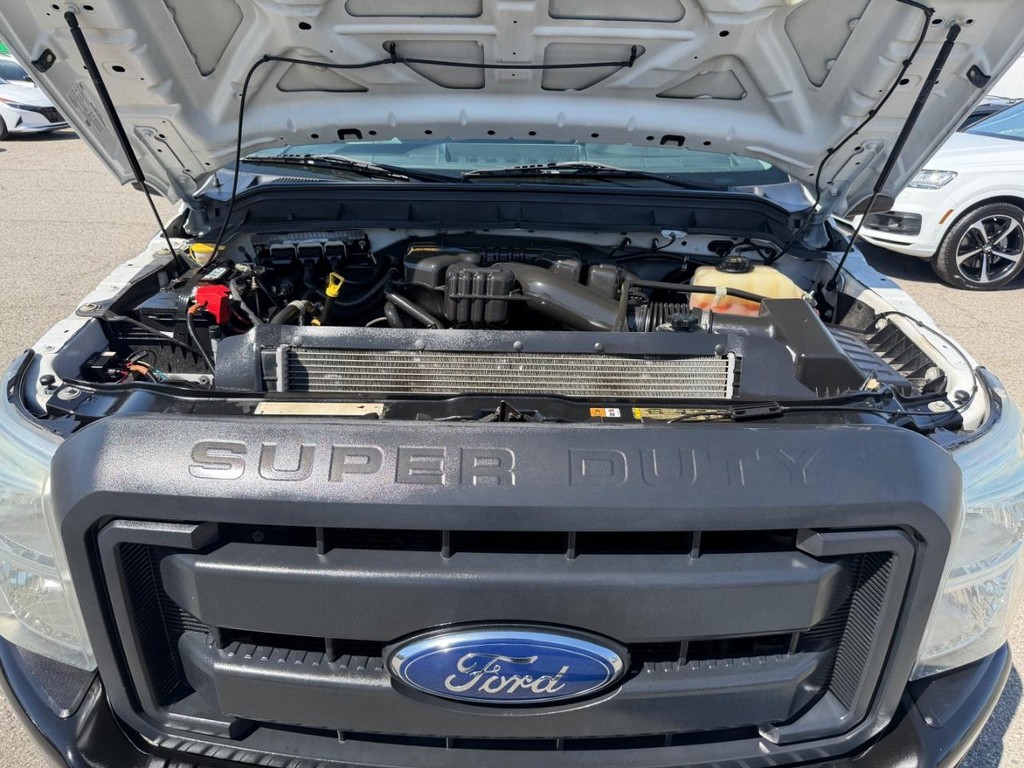 Ford F-250 Vehicle Full-screen Gallery Image 44