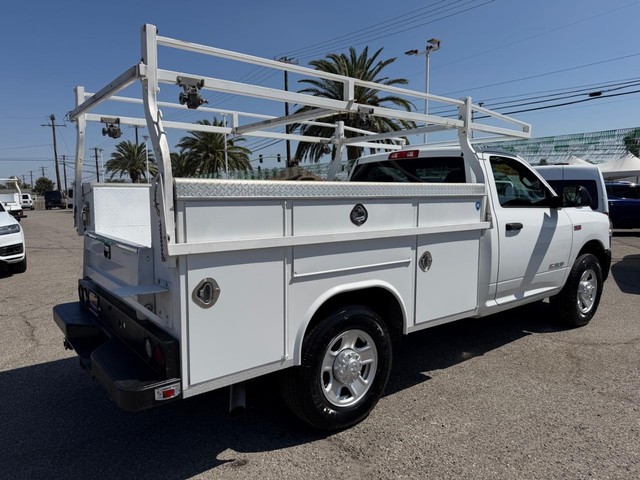 Ram 2500 Vehicle Full-screen Gallery Image 06