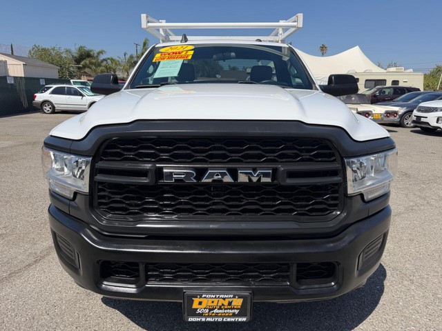 Ram 2500 Vehicle Full-screen Gallery Image 14