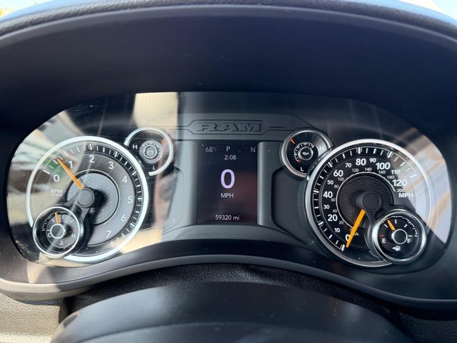 Ram 2500 Vehicle Full-screen Gallery Image 40