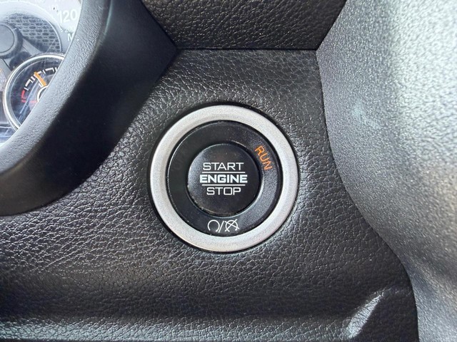 Ram 2500 Vehicle Full-screen Gallery Image 42