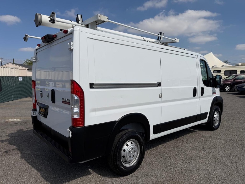 Ram ProMaster Vehicle Full-screen Gallery Image 07