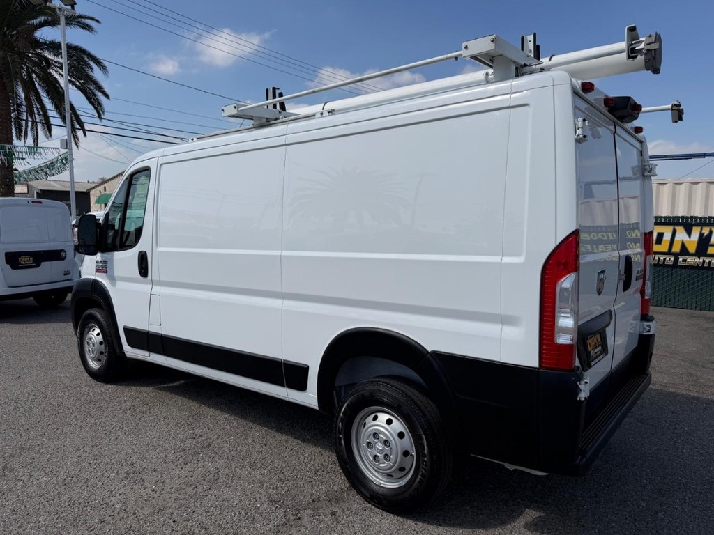 Ram ProMaster Vehicle Full-screen Gallery Image 10