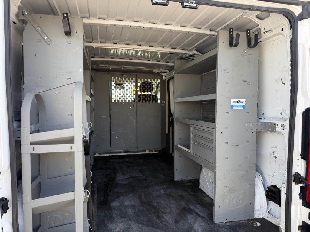 Ram ProMaster Vehicle Full-screen Gallery Image 18