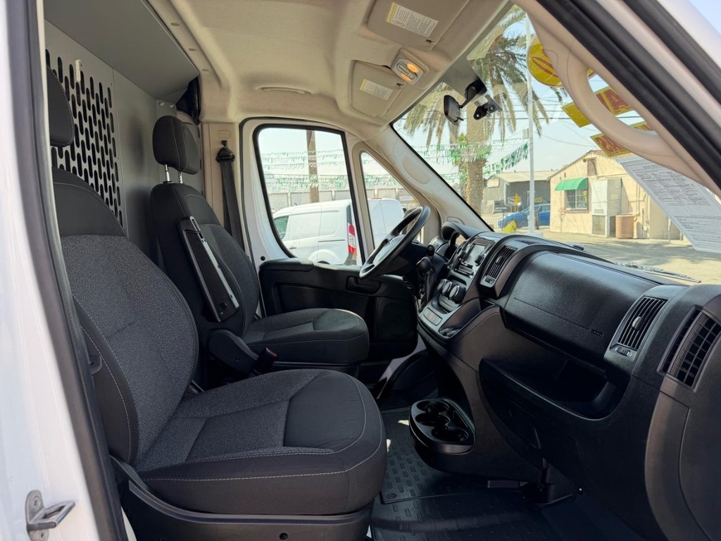 Ram ProMaster Vehicle Full-screen Gallery Image 34