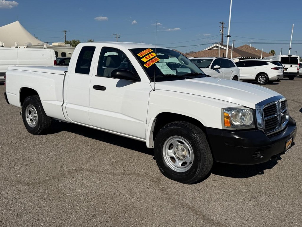 Dodge Dakota Vehicle Full-screen Gallery Image 03