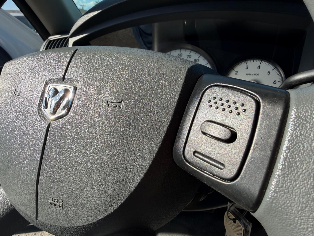 Dodge Dakota Vehicle Full-screen Gallery Image 31