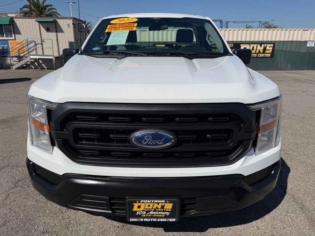Ford F-150 Vehicle Full-screen Gallery Image 14