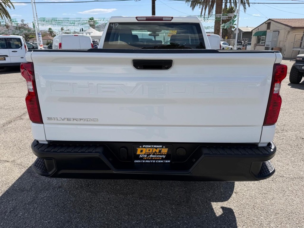 Chevrolet Silverado 1500 Vehicle Full-screen Gallery Image 11