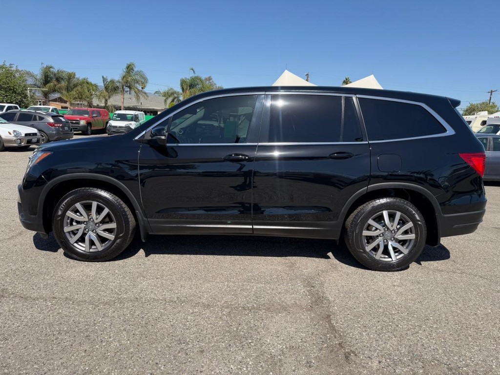 Honda Pilot Vehicle Full-screen Gallery Image 11