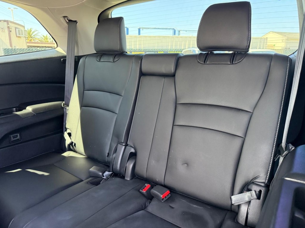 Honda Pilot Vehicle Full-screen Gallery Image 47