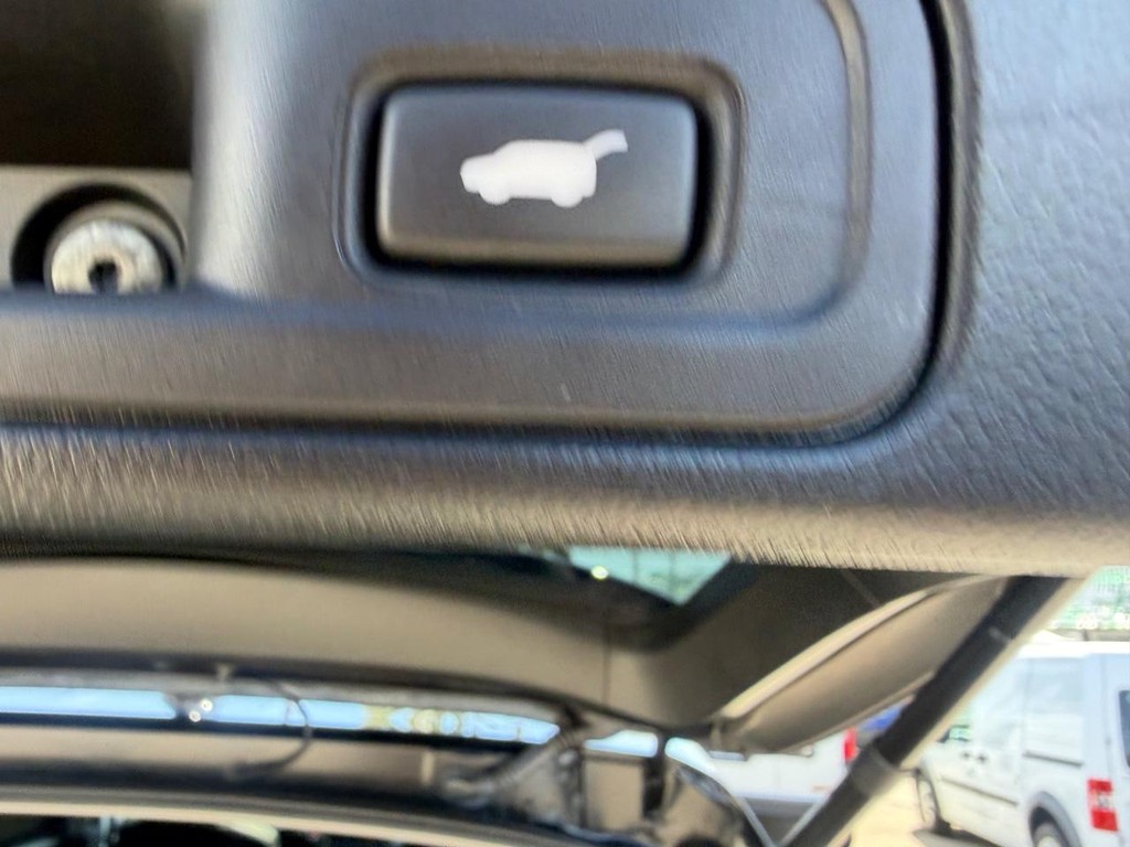 Honda Pilot Vehicle Full-screen Gallery Image 52