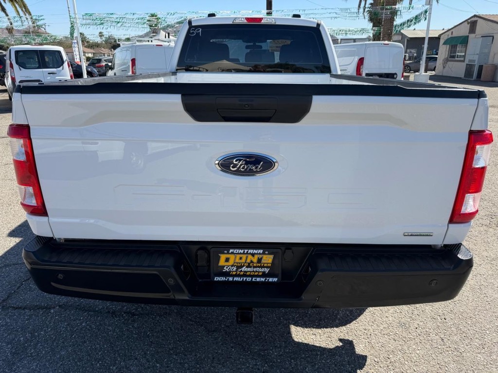 Ford F-150 Vehicle Full-screen Gallery Image 08