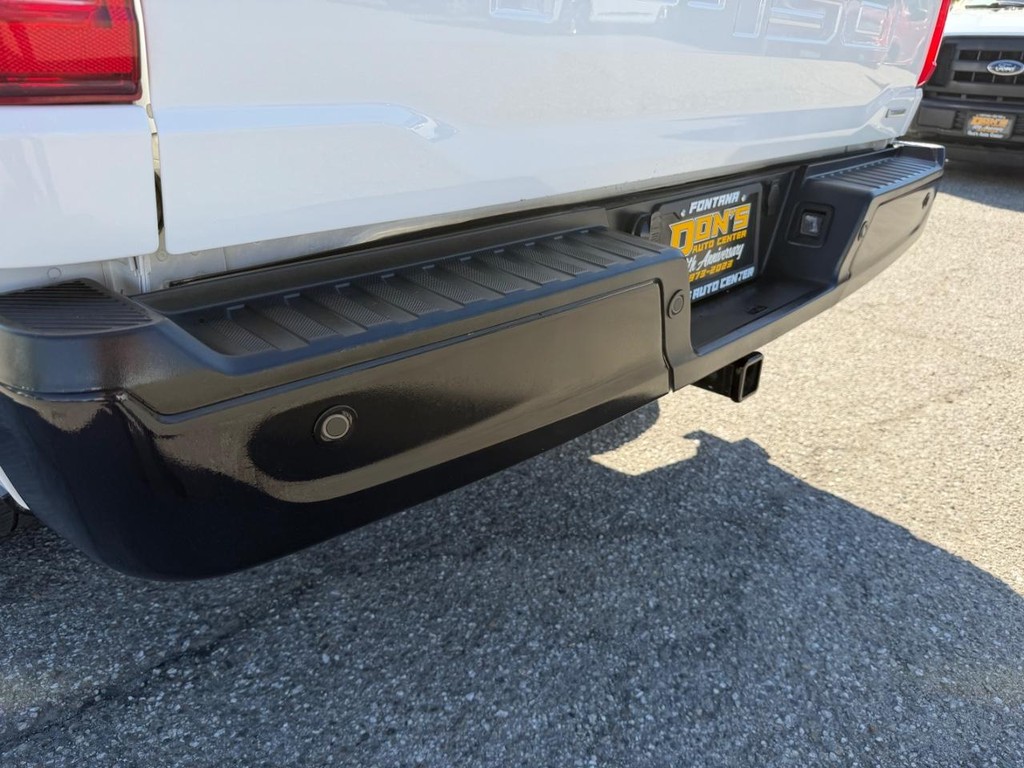 Ford F-150 Vehicle Full-screen Gallery Image 44