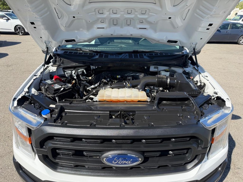 Ford F-150 Vehicle Full-screen Gallery Image 48