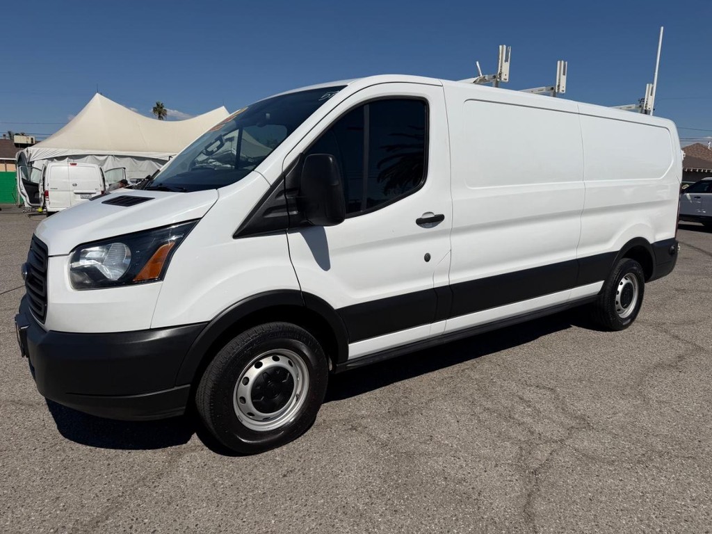 Ford Transit 150 Vehicle Full-screen Gallery Image 13