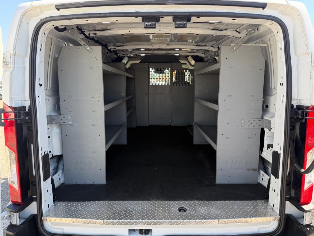 Ford Transit 150 Vehicle Full-screen Gallery Image 16