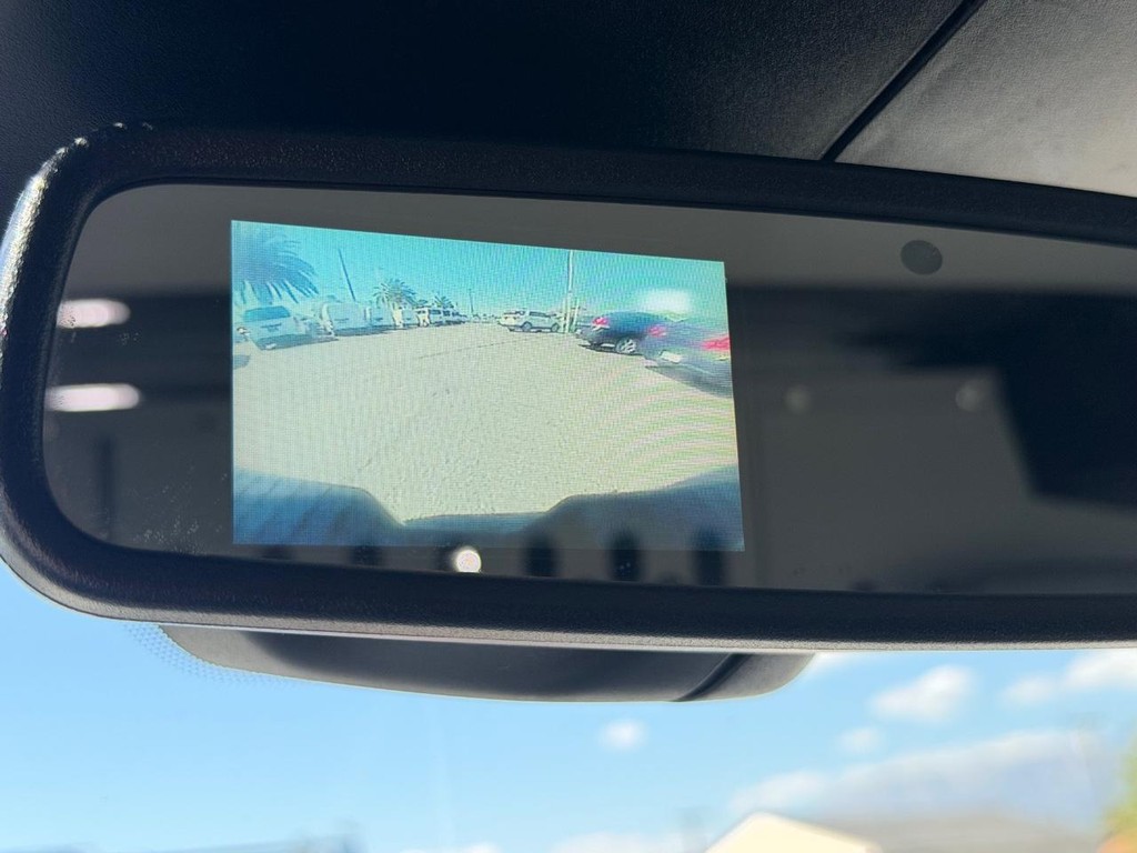 Ford Transit 150 Vehicle Full-screen Gallery Image 36