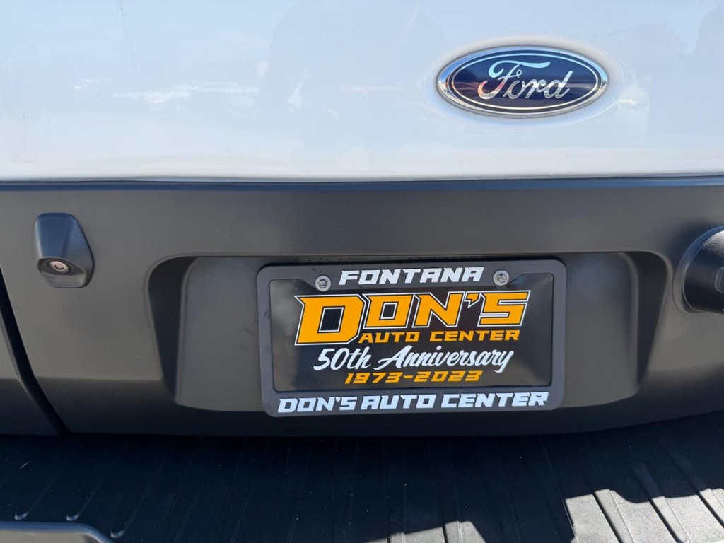 Ford Transit 150 Vehicle Full-screen Gallery Image 37