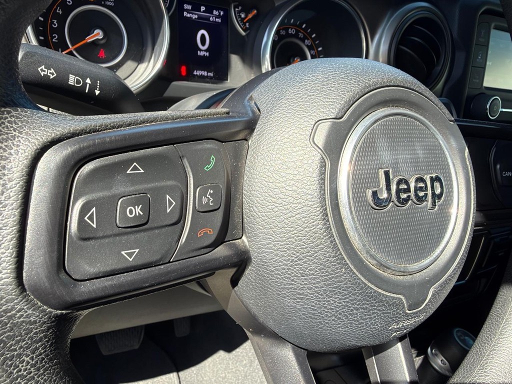 Jeep Wrangler Unlimited Vehicle Full-screen Gallery Image 28