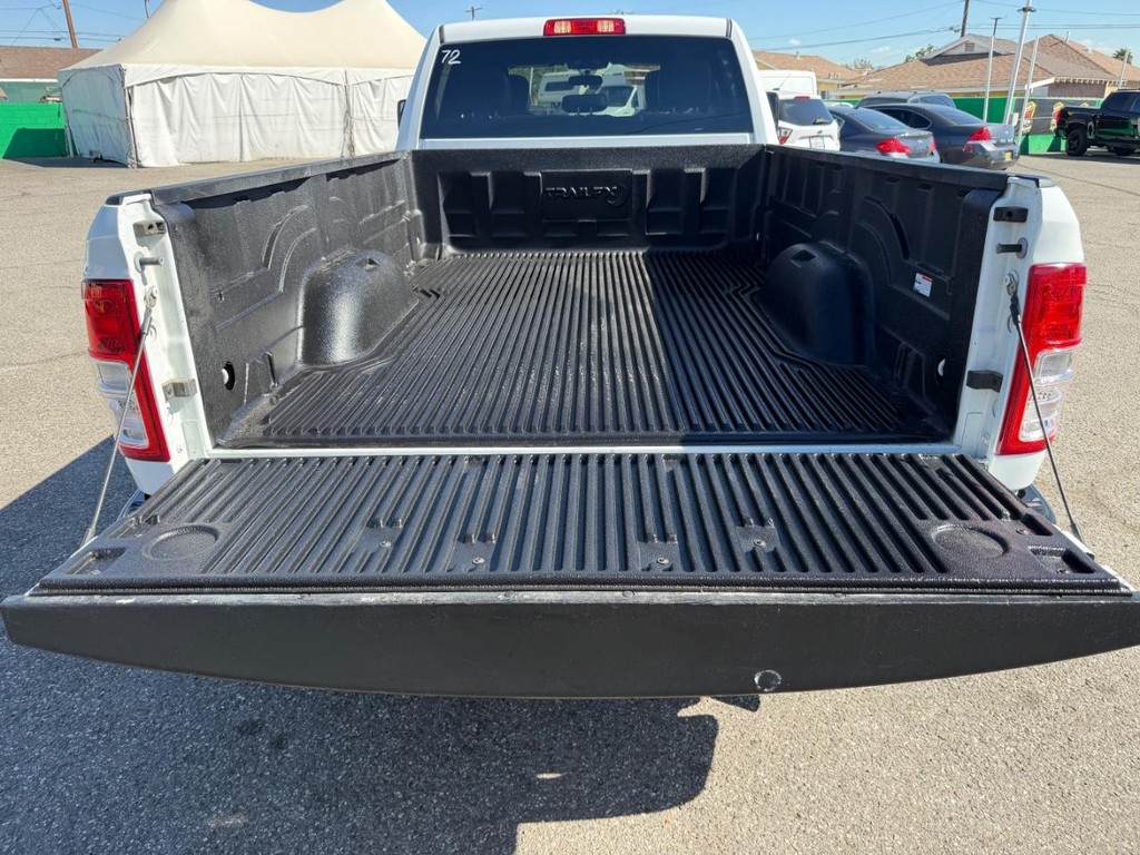 Ram 2500 Vehicle Full-screen Gallery Image 46