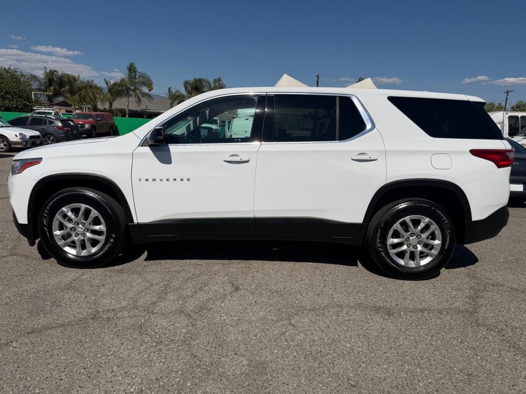 Chevrolet Traverse Vehicle Full-screen Gallery Image 11