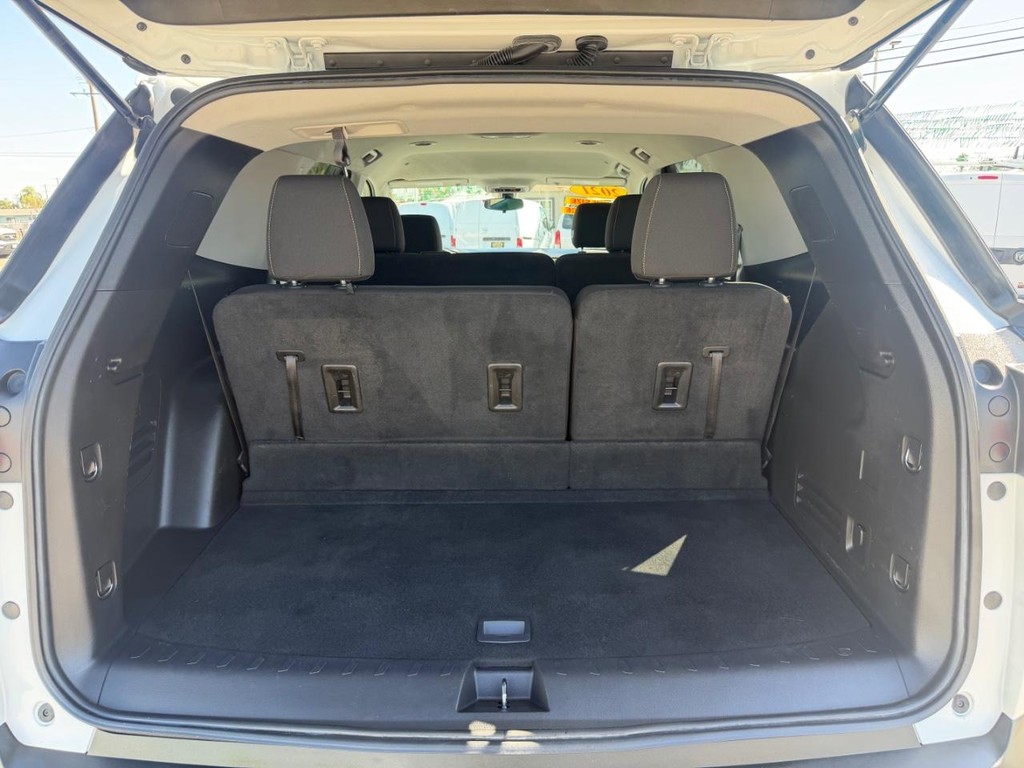 Chevrolet Traverse Vehicle Full-screen Gallery Image 40