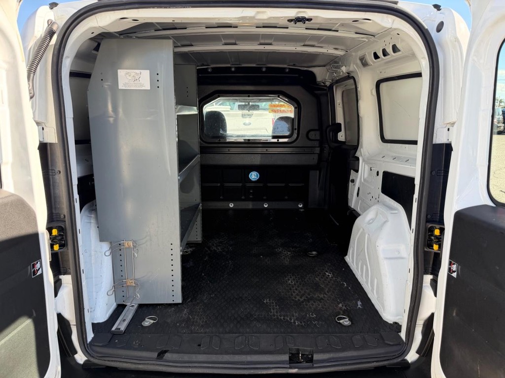 Ram ProMaster City Vehicle Full-screen Gallery Image 16