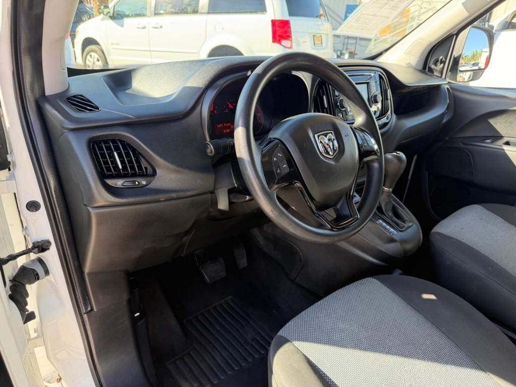 Ram ProMaster City Vehicle Full-screen Gallery Image 26