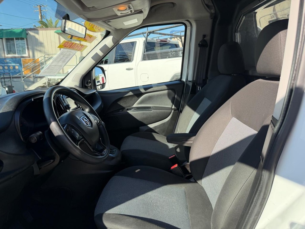 Ram ProMaster City Vehicle Full-screen Gallery Image 27