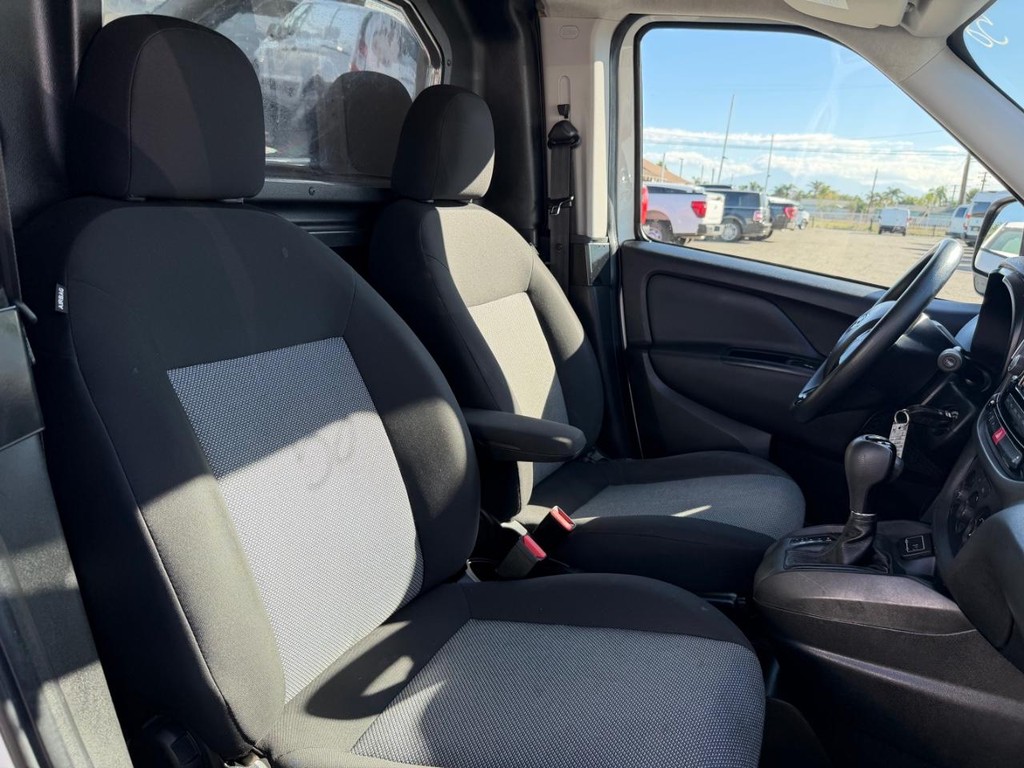 Ram ProMaster City Vehicle Full-screen Gallery Image 32