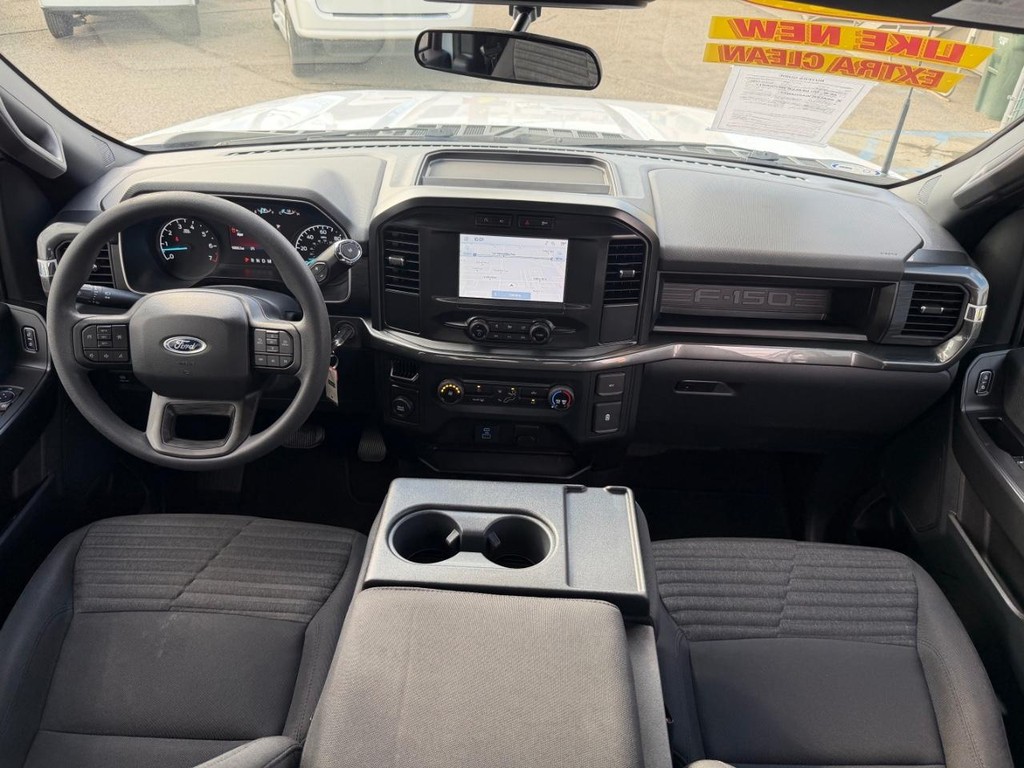 Ford F-150 Vehicle Full-screen Gallery Image 29