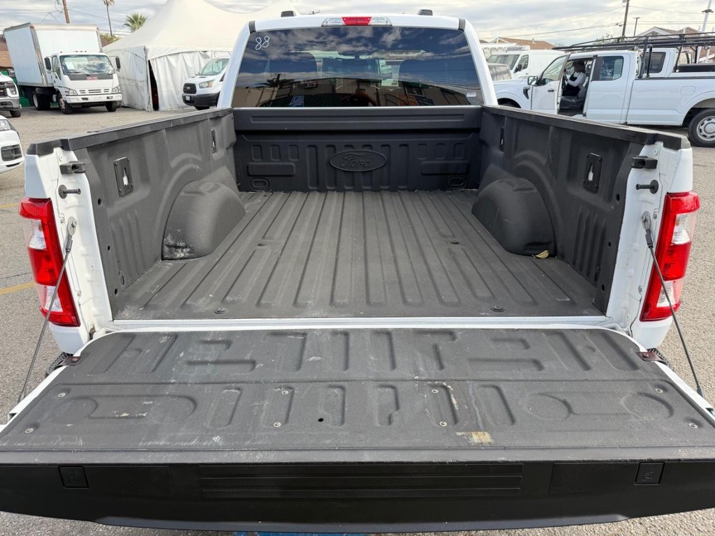 Ford F-150 Vehicle Full-screen Gallery Image 44