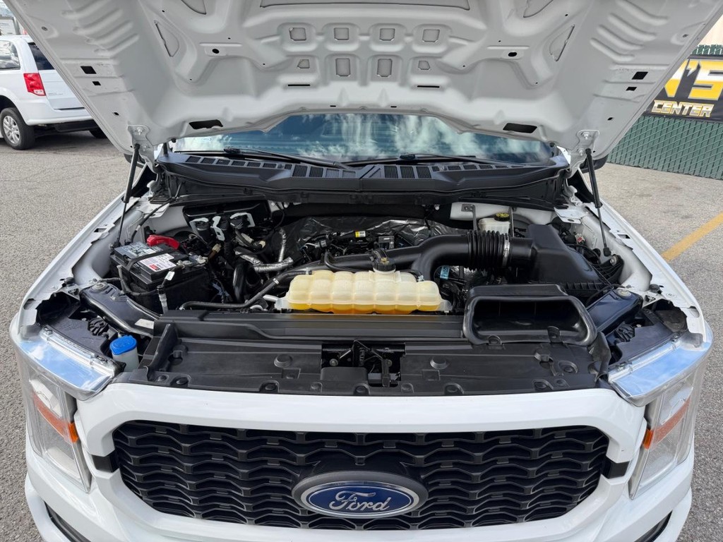 Ford F-150 Vehicle Full-screen Gallery Image 46