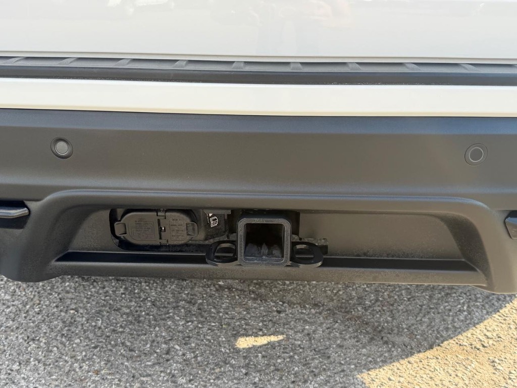 Ford Explorer Vehicle Full-screen Gallery Image 59