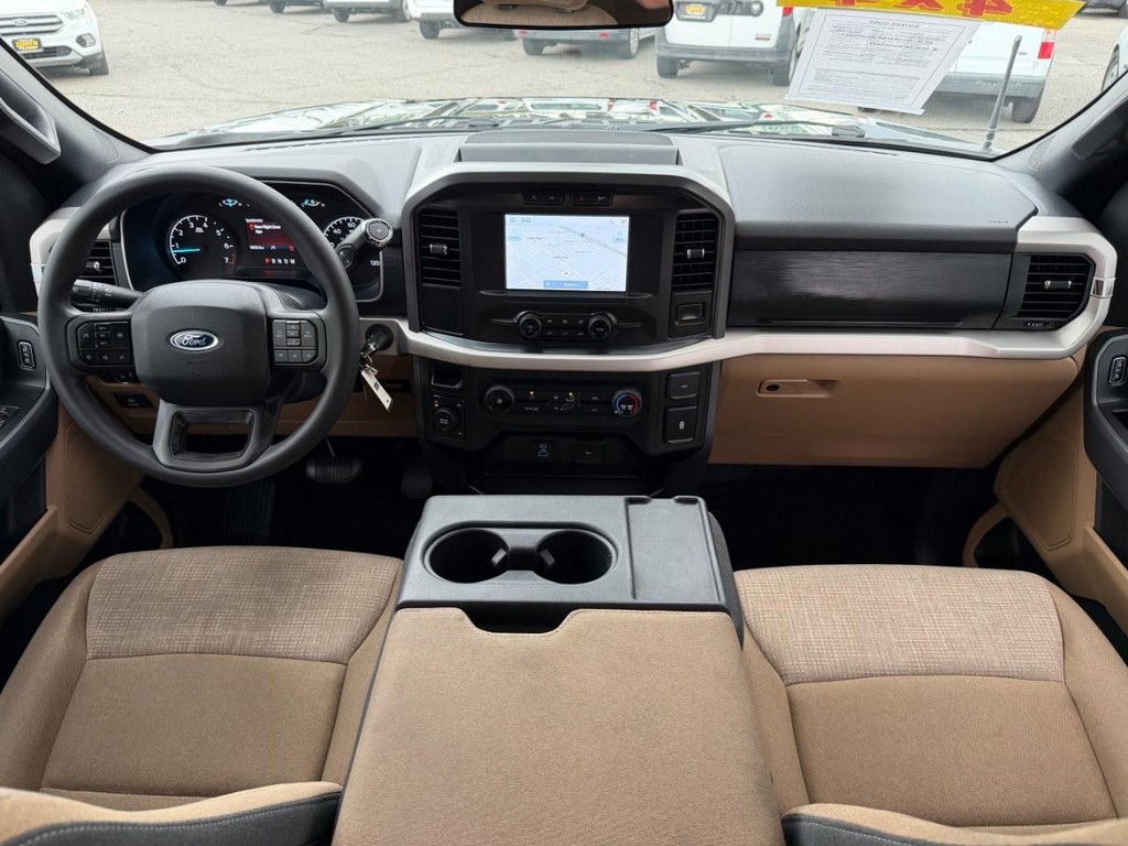 Ford F-150 Vehicle Full-screen Gallery Image 29