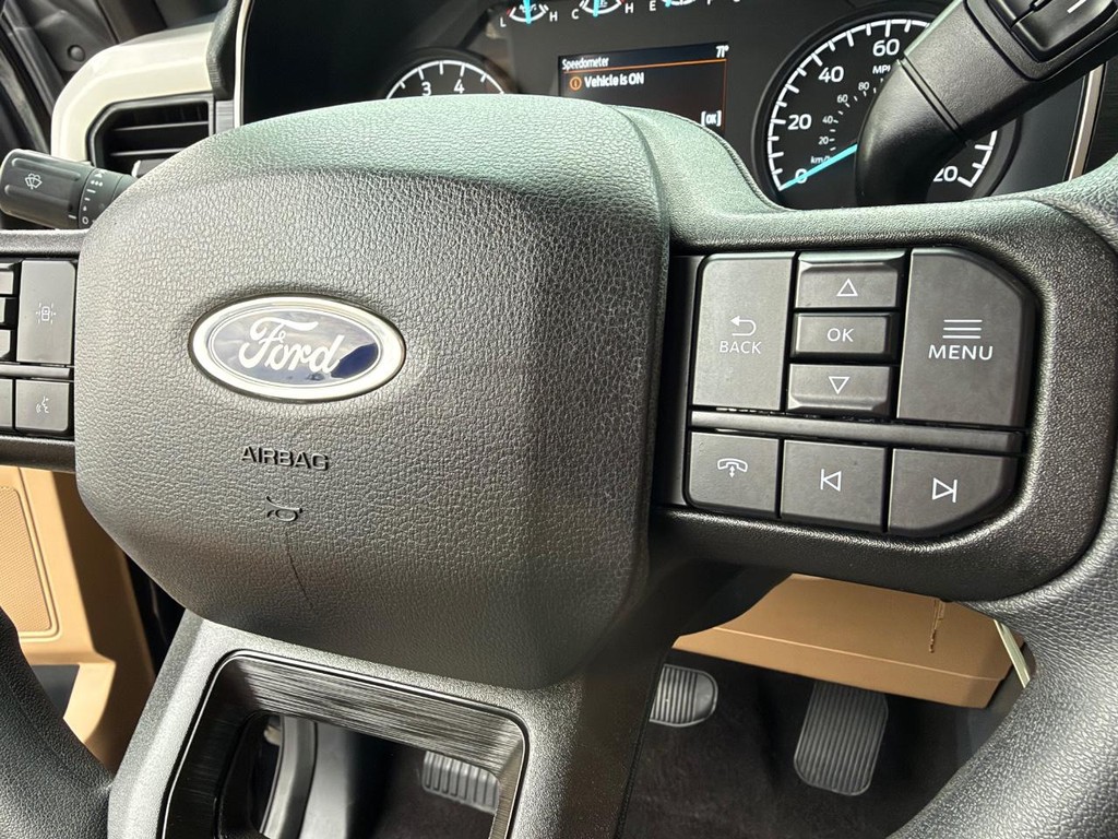 Ford F-150 Vehicle Full-screen Gallery Image 35