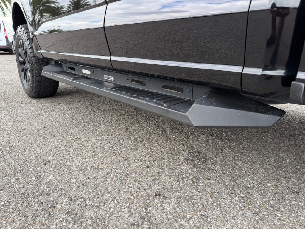 Ford F-150 Vehicle Full-screen Gallery Image 53